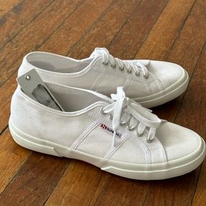 Superga white canvas NWT 2750 Cotu-Classic